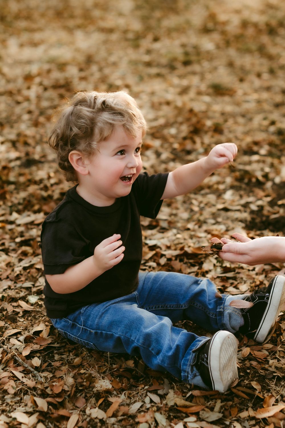 A Spooky Sheet Ghost and Pumpkin Head Halloween Family Photo Session in Seguin, Texas | Katy Montoya Photography