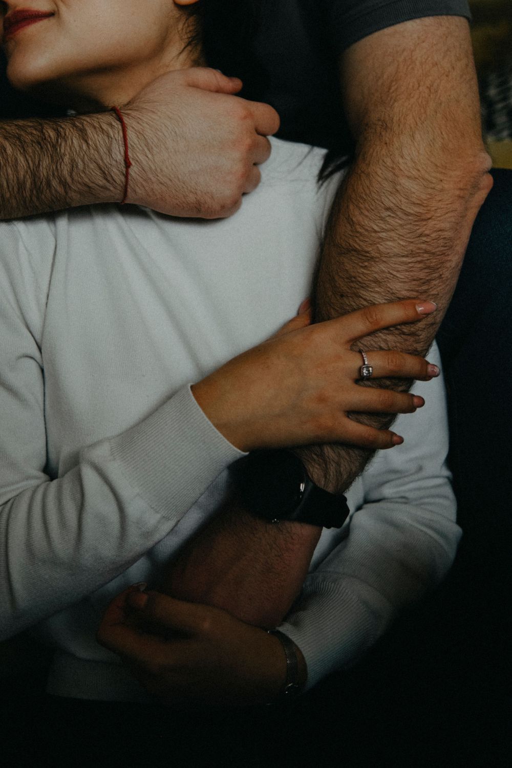домашна фотосесия, снимки, влюбени, любовна, любов, двойка, ненжност, фотография, лайфстайл, фотограф, русе