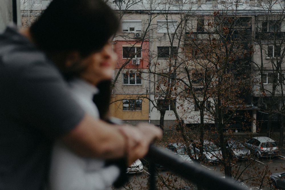предсватбена фотосесия, лайфстайл фотография, влюбени, любов, двойка, русенски фотограф, романтика, интимни моменти