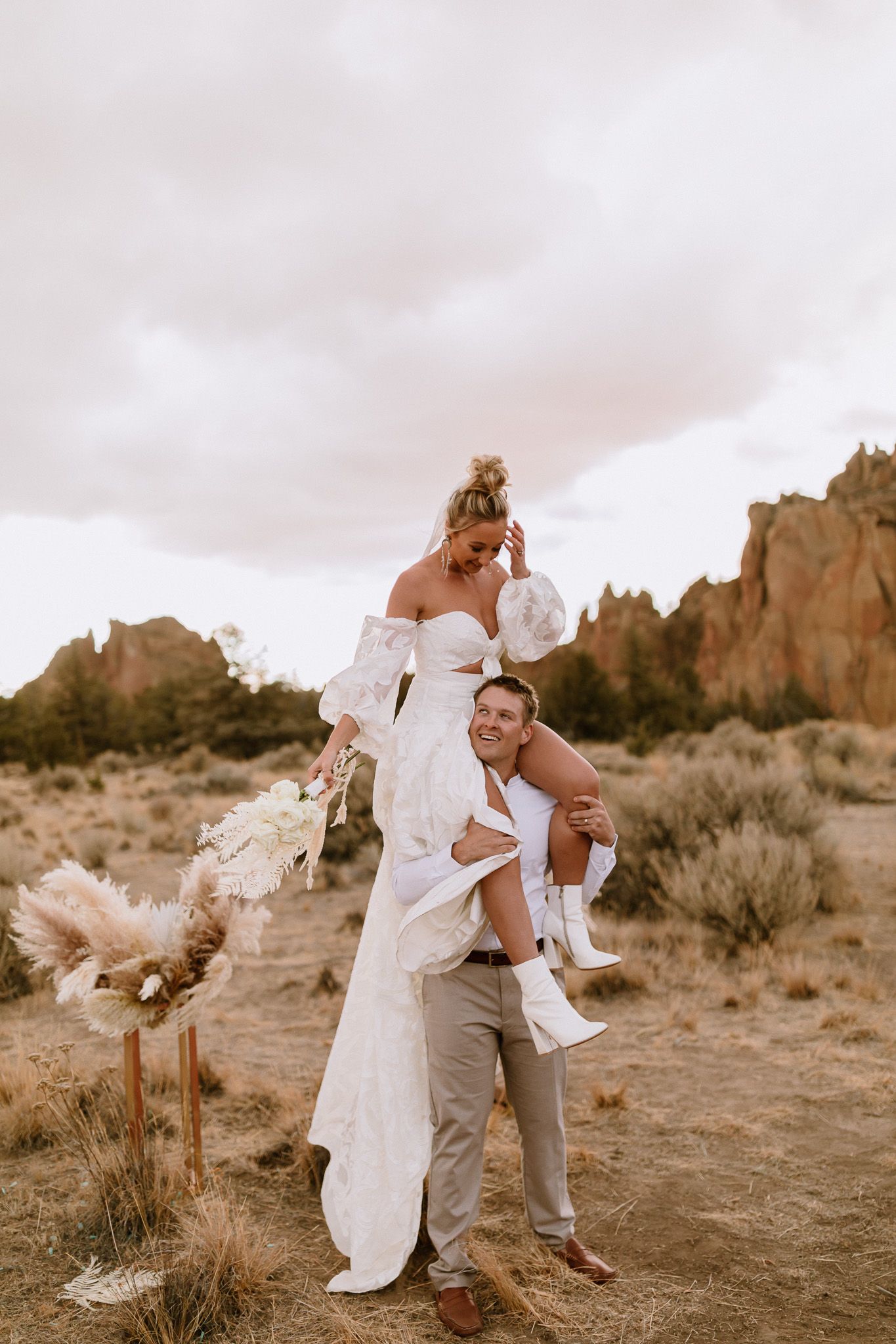 PNW Elopement Photographer