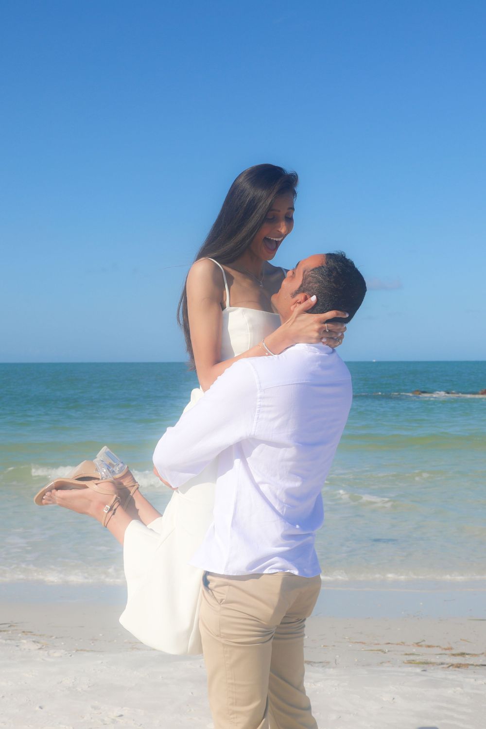 Engagement Photography – Sun-Kissed Fun Engagement Session