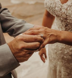 Michigan Elopement Photographer | Creative Art By Bree