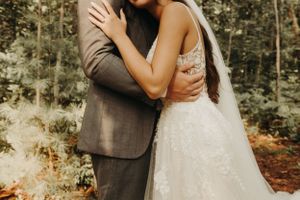 Michigan Wedding Photographer | Creative Art By Bree