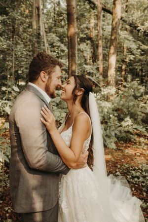 Michigan Wedding Photographer | Creative Art By Bree