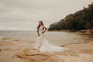 Michigan Elopement Photographer | Creative Art By Bree