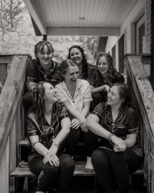 Michigan Wedding Photographer | Creative Art By Bree