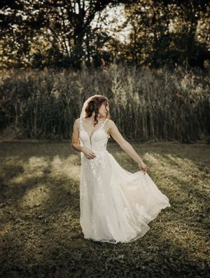 Michigan Elopement Photographer | Creative Art By Bree