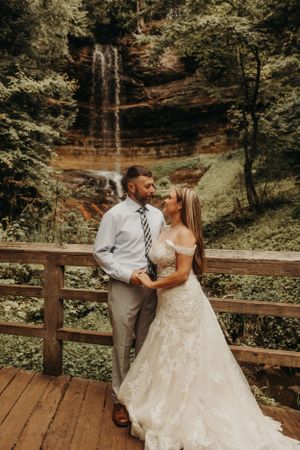 Michigan Elopement Photographer | Creative Art By Bree