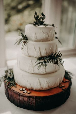 Michigan Wedding Photographer | Creative Art By Bree