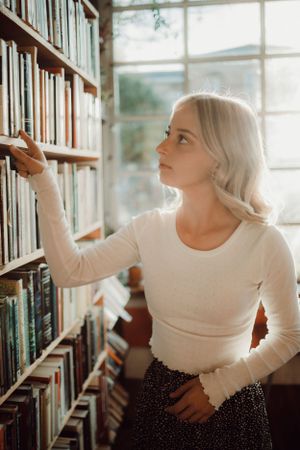 Louisville creative portrait photographer, jenna lehman, unique senior portraits