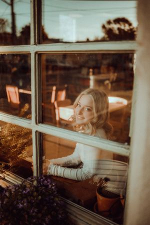 Louisville creative portrait photographer, jenna lehman, unique senior portraits