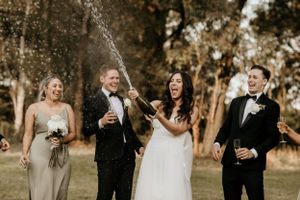 Central Coast Wedding Photographer
Central Coast Wedding Photography
