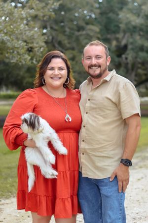 COUPLES ENGAGEMENT PHOTO SESSION AT THE VERO BEACH PARK VACATION DESTINATION INDIAN RIVER