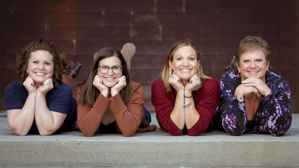 Family Photographer, Outdoor Photographer, North Dakota State Capital Photographer, Bismarck, Mandan, Hebron, Dickinson