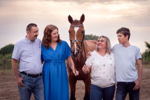 Family photoshoot with Equine family member Dural