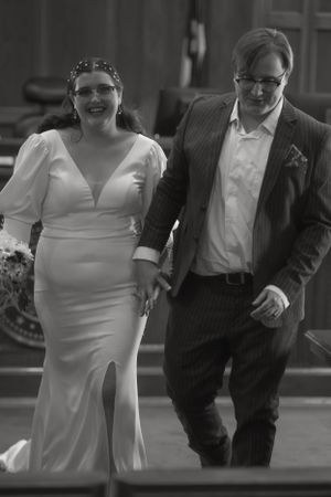 Fort Worth Texas downtown courthouse wedding photography-elopement photographer based in Texas with a vintage look and retro style