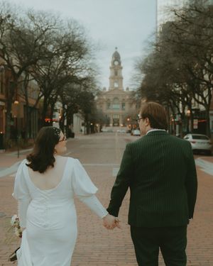 Fort Worth Texas downtown courthouse wedding photography-elopement photographer based in Texas with a vintage look and retro style