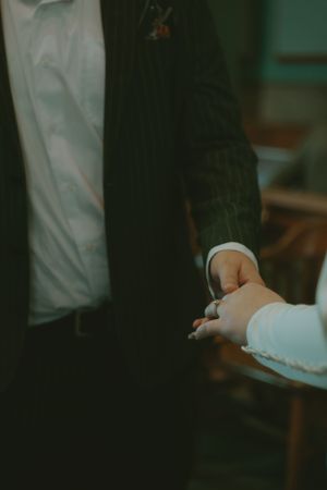 Fort Worth Texas downtown courthouse wedding photography-elopement photographer based in Texas with a vintage look and retro style