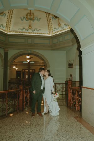 Fort Worth Texas downtown courthouse wedding photography-elopement photographer based in Texas with a vintage look and retro style