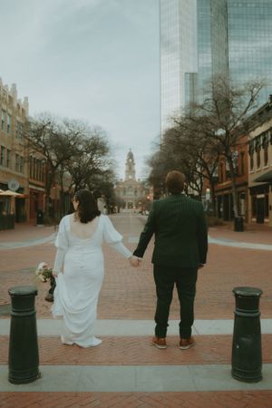 Fort Worth Texas downtown courthouse wedding photography-elopement photographer based in Texas with a vintage look and retro style