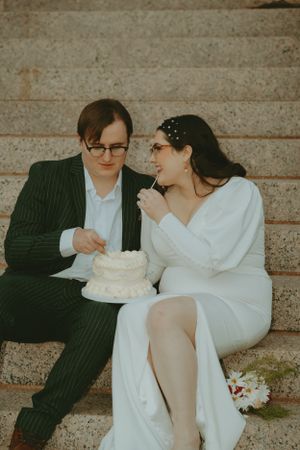Fort Worth Texas downtown courthouse wedding photography-elopement photographer based in Texas with a vintage look and retro style