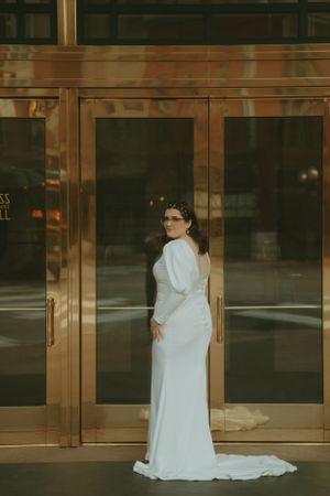 Fort Worth Texas downtown courthouse wedding photography-elopement photographer based in Texas with a vintage look and retro style