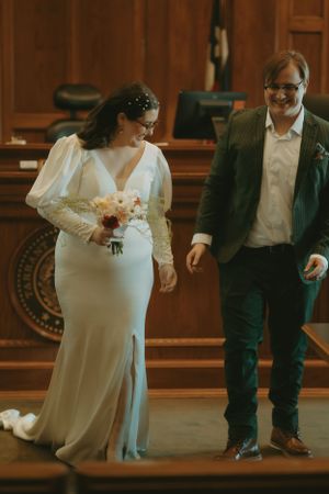 Fort Worth Texas downtown courthouse wedding photography-elopement photographer based in Texas with a vintage look and retro style