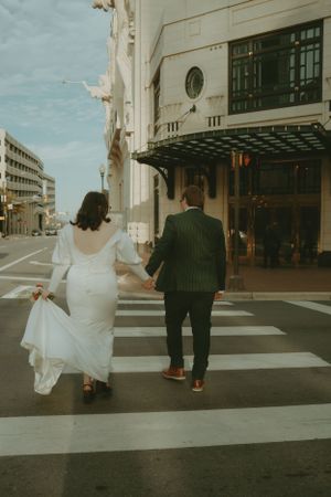 Fort Worth Texas downtown courthouse wedding photography-elopement photographer based in Texas with a vintage look and retro style