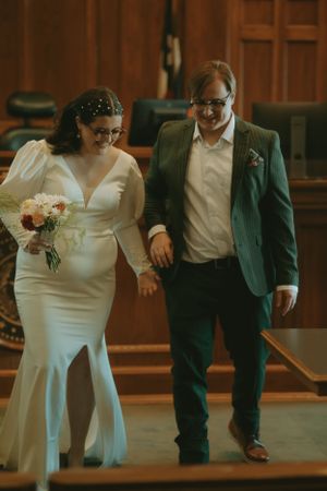 Fort Worth Texas downtown courthouse wedding photography-elopement photographer based in Texas with a vintage look and retro style