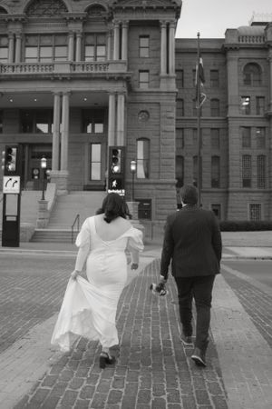 Fort Worth Texas downtown courthouse wedding photography-elopement photographer based in Texas with a vintage look and retro style