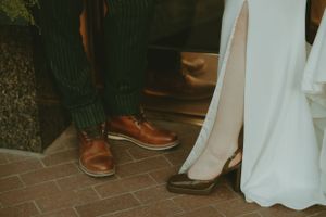 Fort Worth Texas downtown courthouse wedding photography-elopement photographer based in Texas with a vintage look and retro style