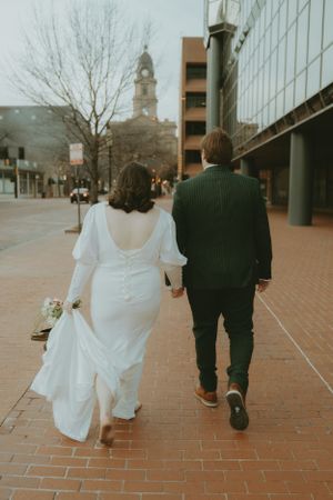 Fort Worth Texas downtown courthouse wedding photography-elopement photographer based in Texas with a vintage look and retro style