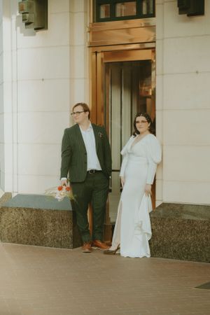 Fort Worth Texas downtown courthouse wedding photography-elopement photographer based in Texas with a vintage look and retro style