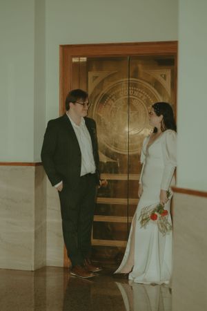 Fort Worth Texas downtown courthouse wedding photography-elopement photographer based in Texas with a vintage look and retro style