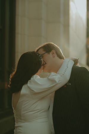 Fort Worth Texas downtown courthouse wedding photography-elopement photographer based in Texas with a vintage look and retro style