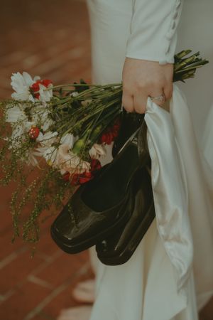 Fort Worth Texas downtown courthouse wedding photography-elopement photographer based in Texas with a vintage look and retro style