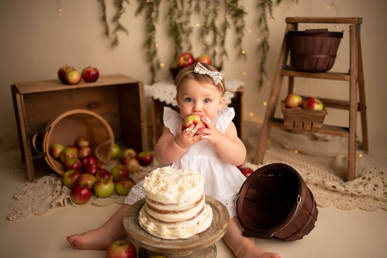 cake smash photography, first birthday photos in vermont