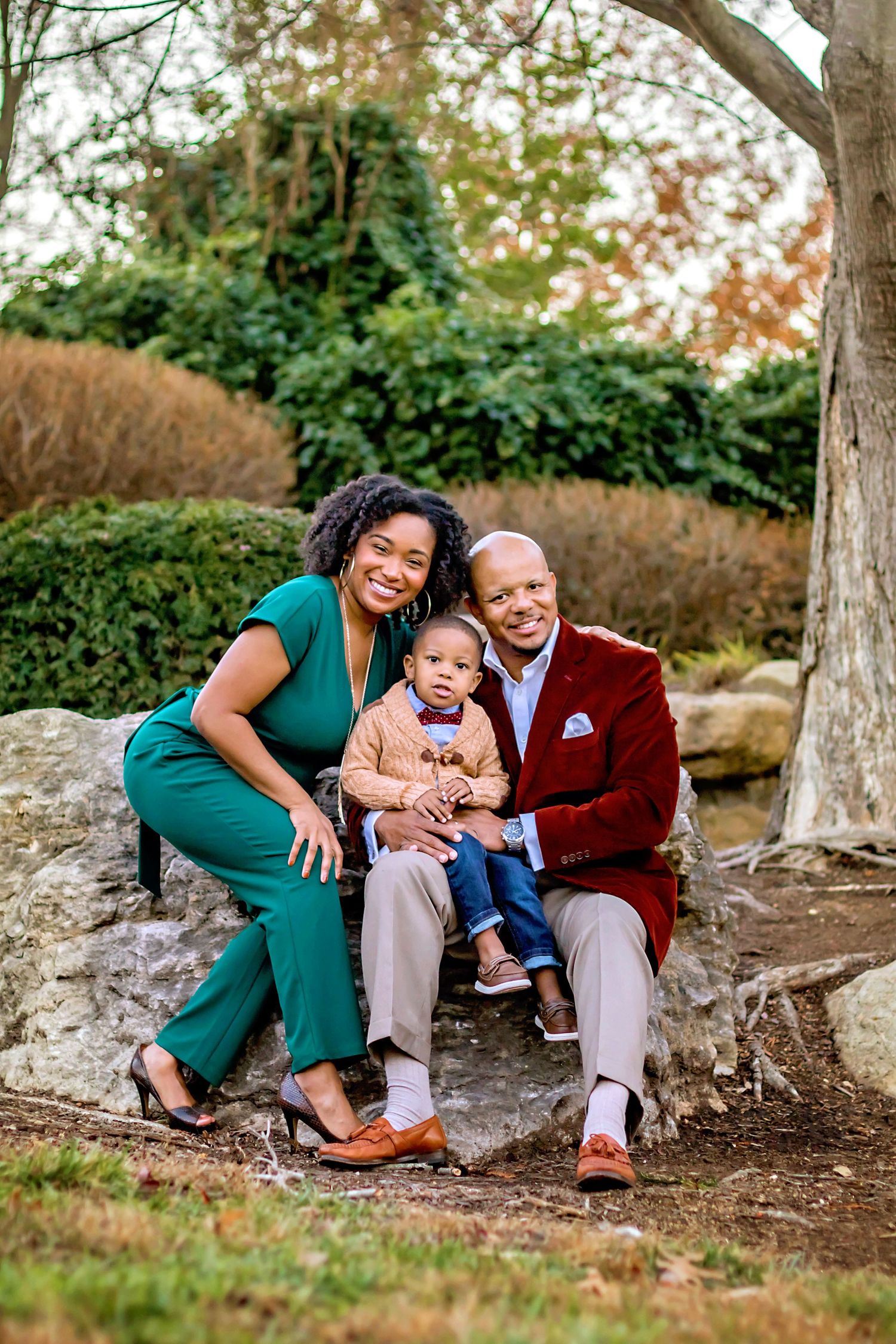 louisville family photography toddler boy fall papa johns park waterfall orange leaves rock