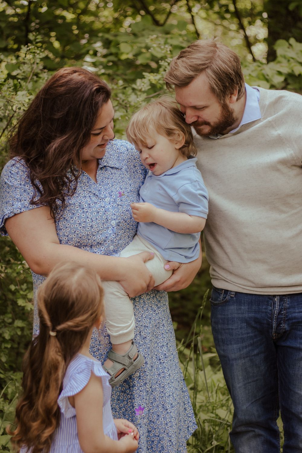 Kathy Sanchez Photography, Family FamiljeFotografering, Children barn, Bålsta Stockholm, Uppsala, inomhus, utomhus.