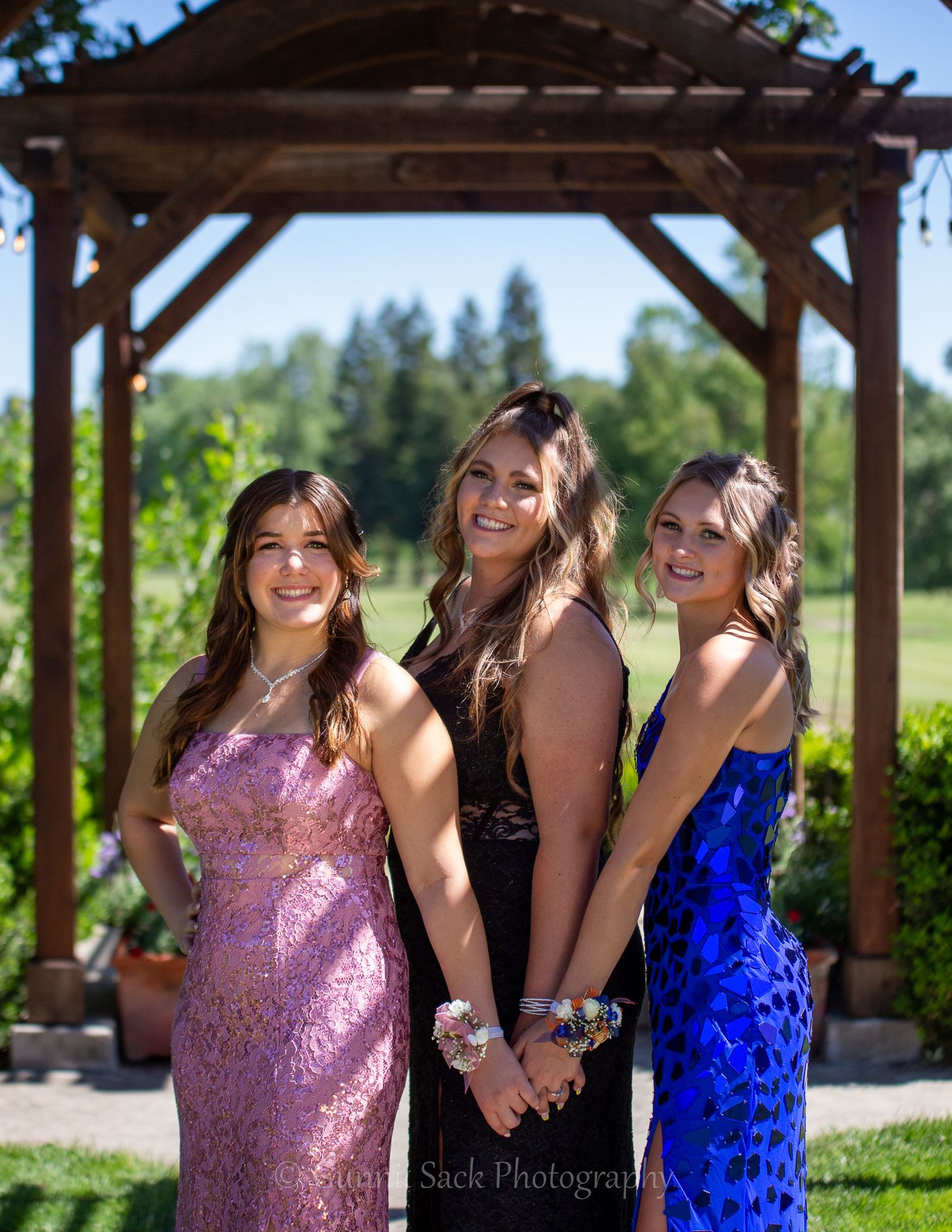gunnii sack photography, valley springs golf course, calaveras high school prom, prom photo shoot,
