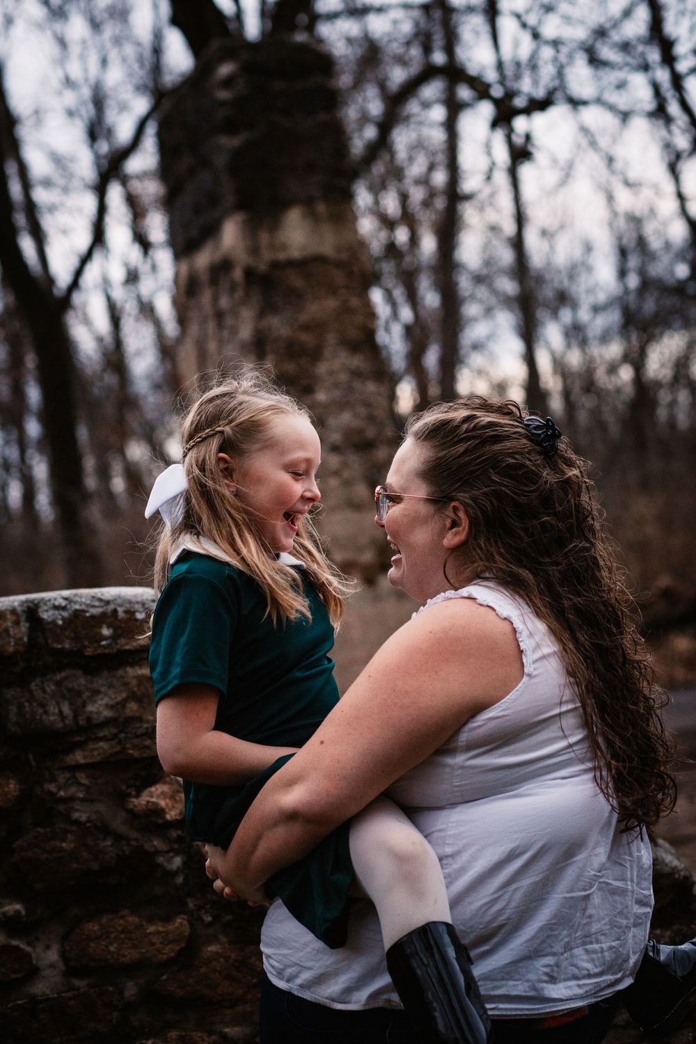 mom and child