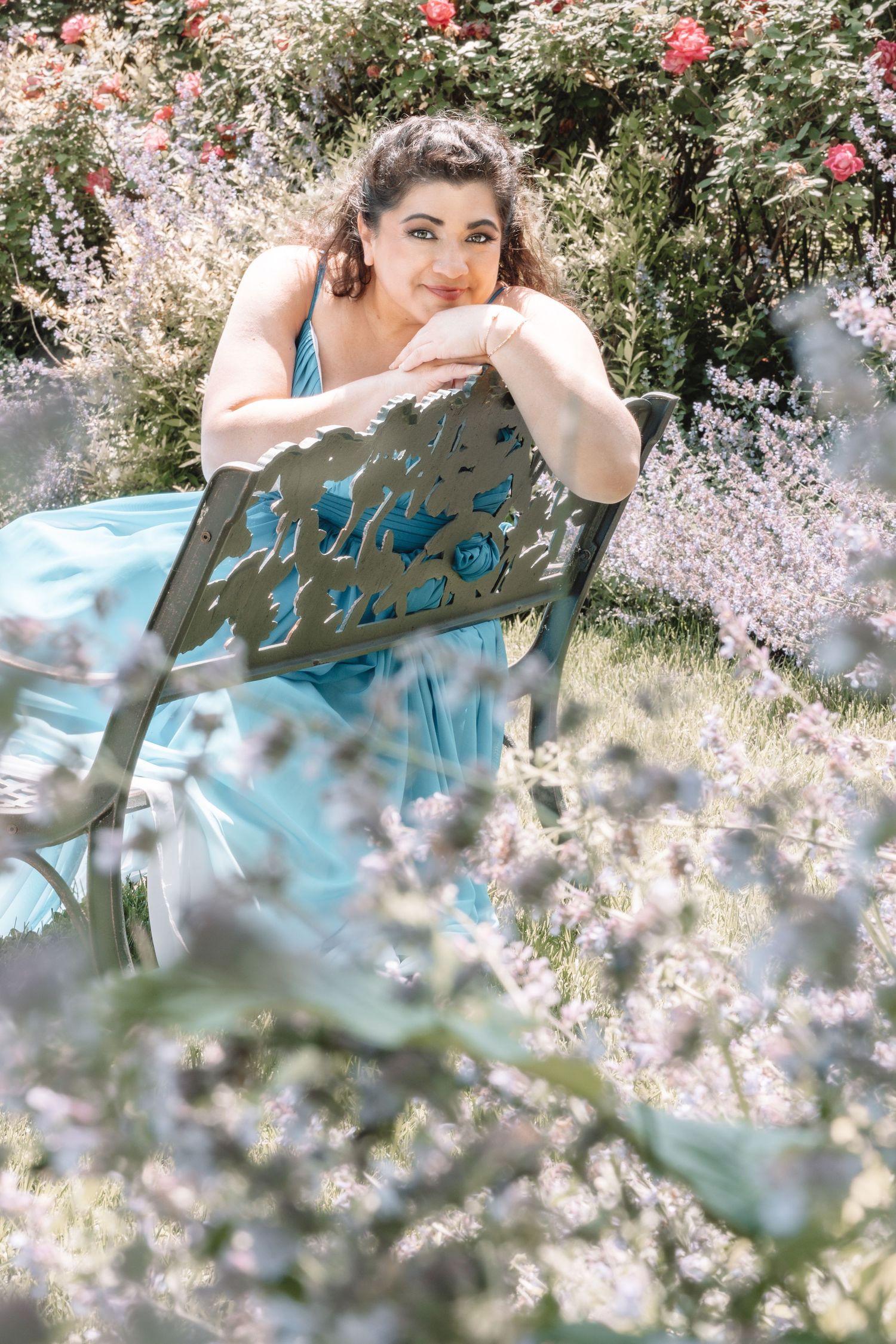 Lavender photography. outdoors photography. outdoor portrait DMV, Northern Virginia.