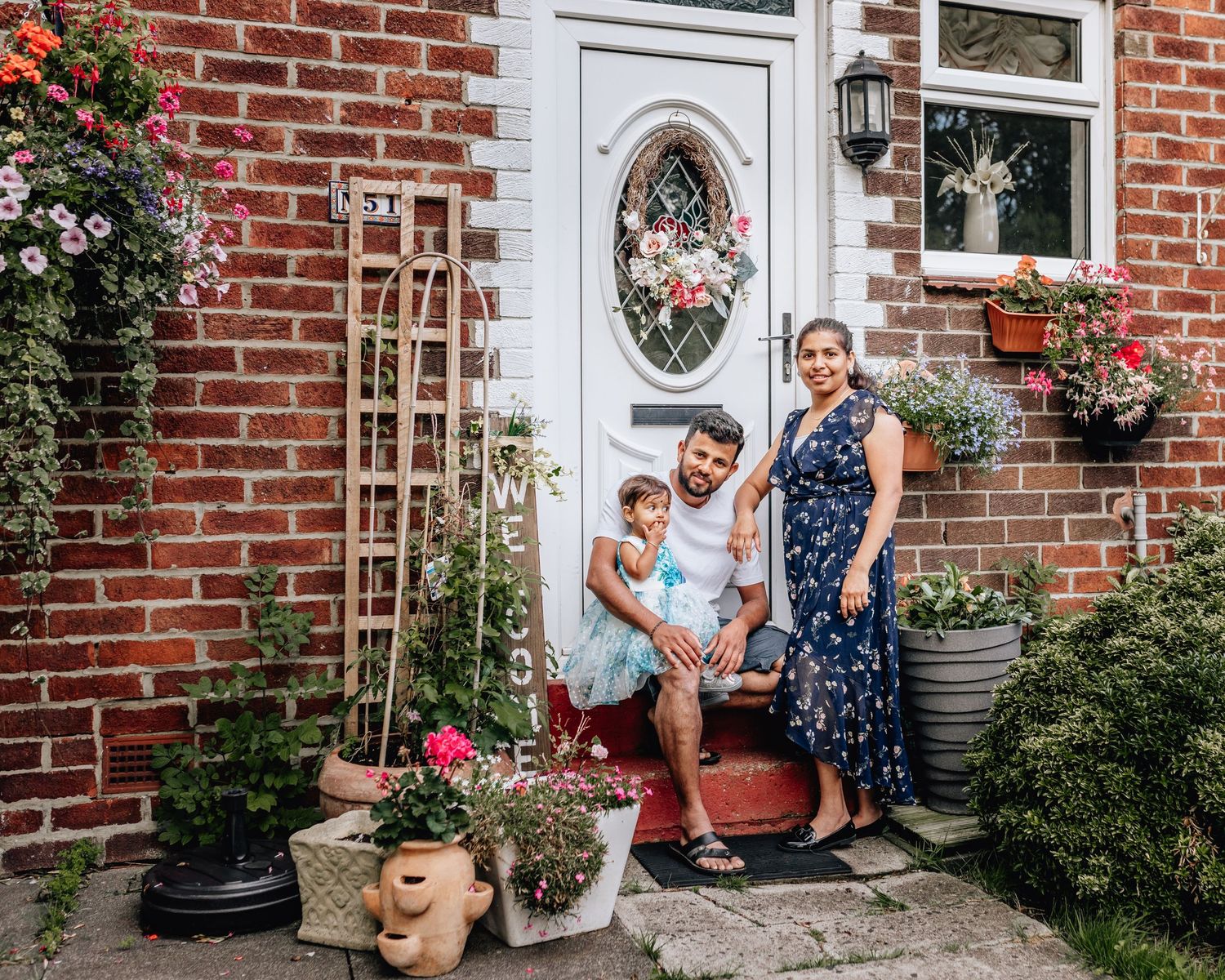 outdoors family children photography in Newcastle upon Tyne by Ella DM Photographer