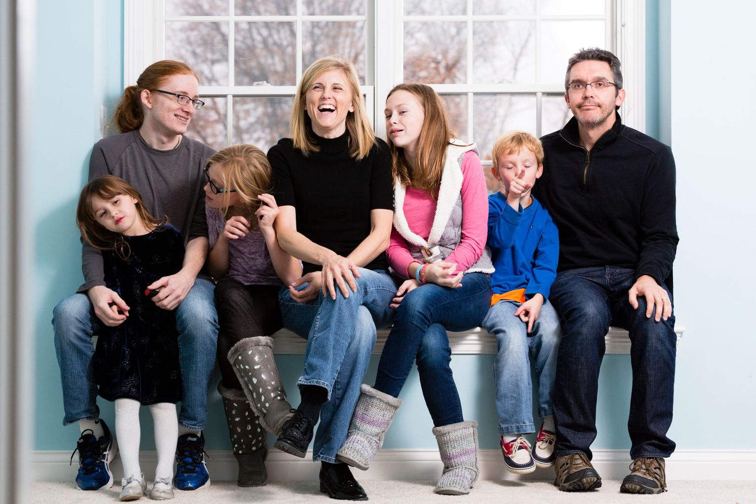 Family pics in Zionsville during the winter