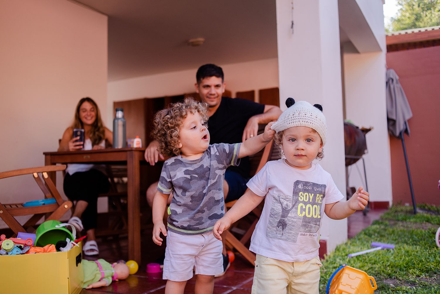 Fotografia de familia, sesiones en casa, fotografia, sesión de fotos, profesional