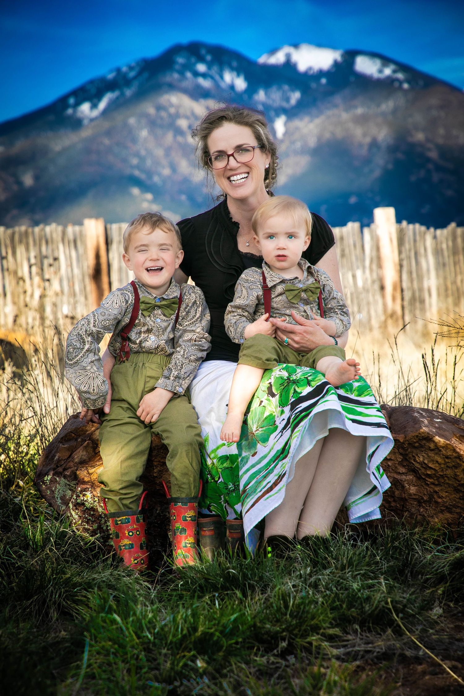 DanDanFamilyEASTER-Outdoor Family Portraits-Mini Session-DC Barrone Photography-Taos, NM