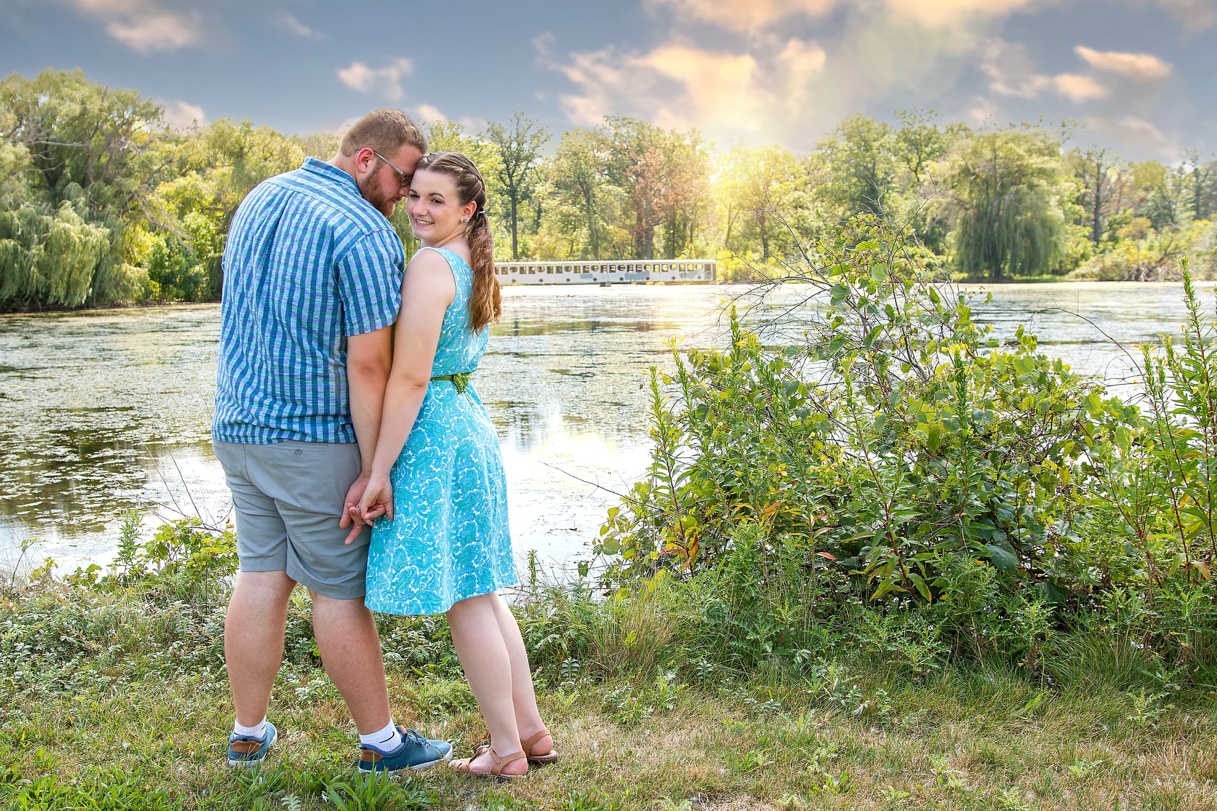 Engagement and Couples photographer Toledo, Maumee, Whitehouse, Waterville, NWO