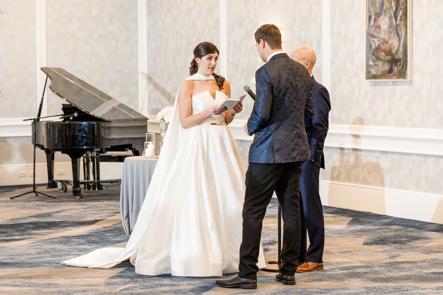 saint kate arts hotel wedding milwaukee wedding photographer downtown MKE kenosha photographer racine photographer bride
