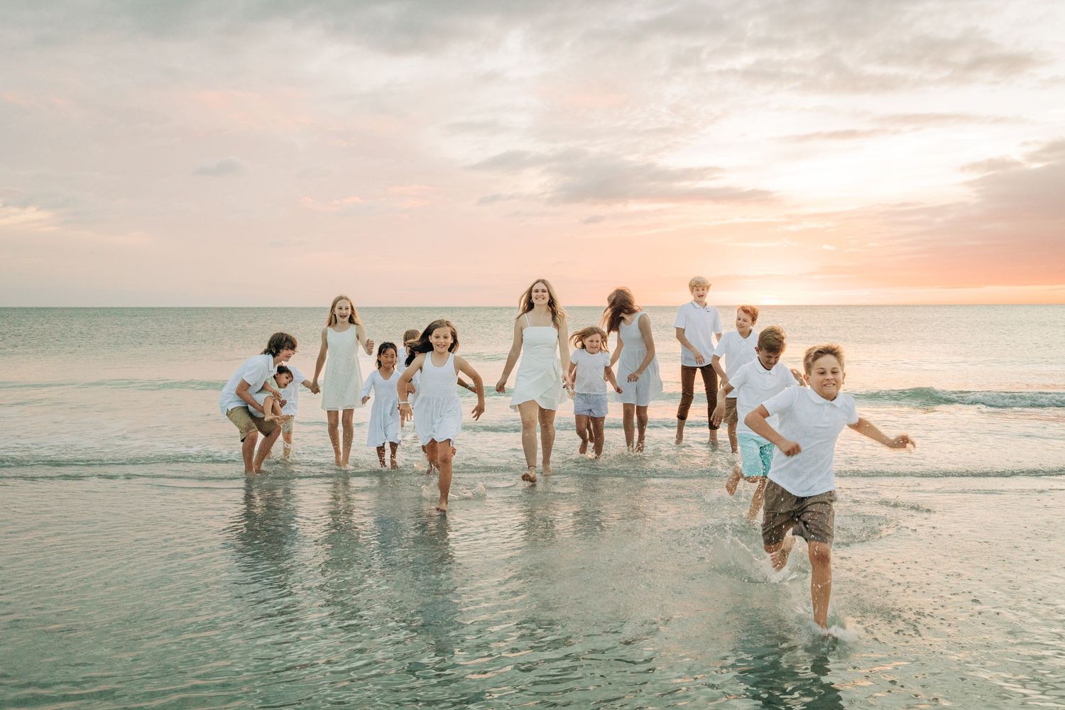 Sarasota wedding photographer vibrant and colorful wedding at Sarasota Wedding Venue, The Powel Crosley Estate.