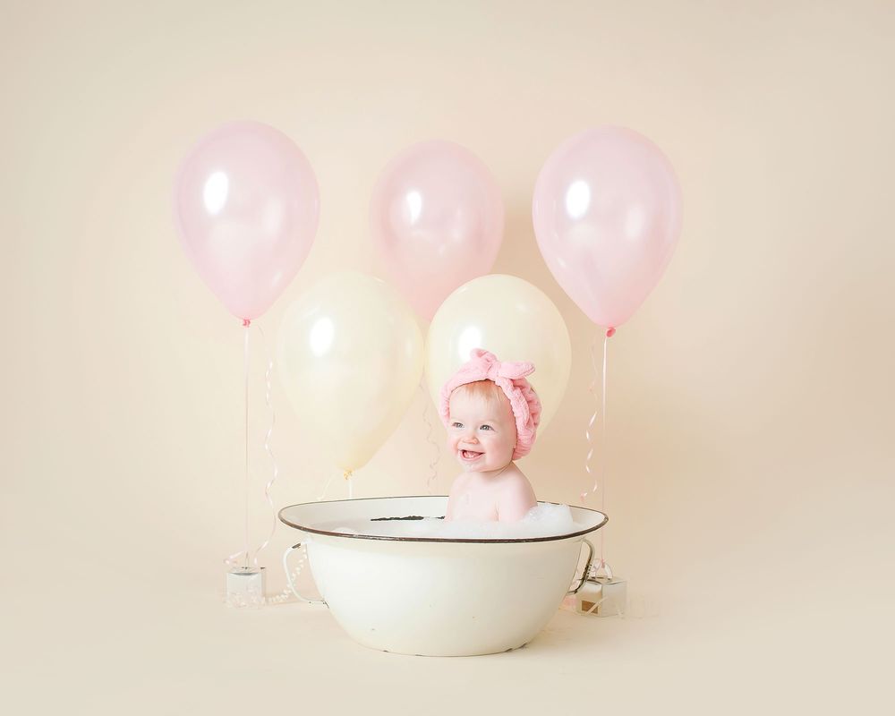 cake smash and splash session liverpool